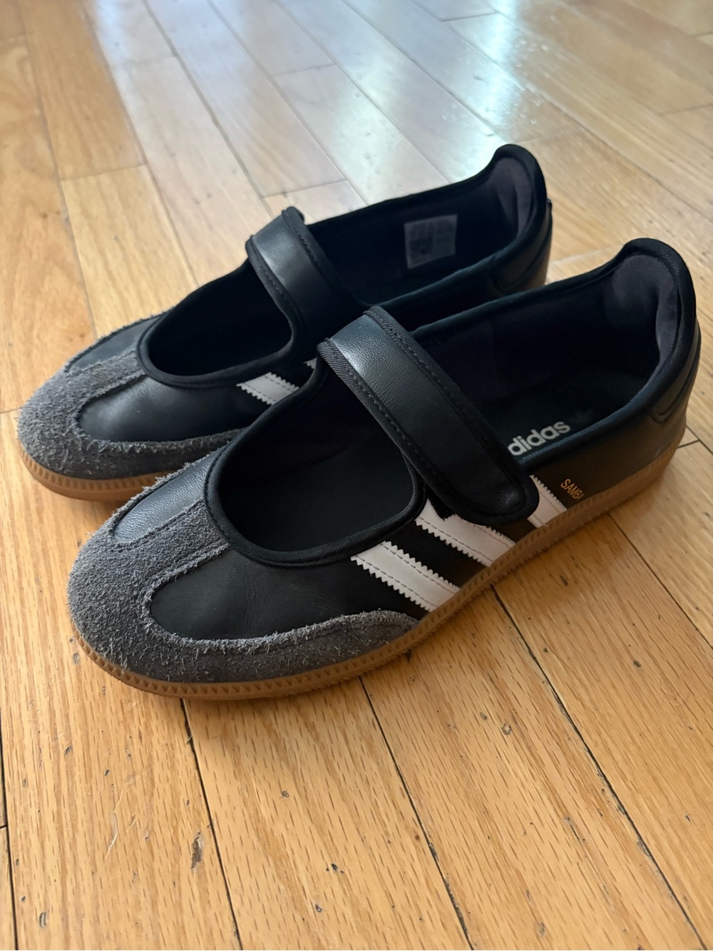 Womens Adidas Samba Black & White Mary Jane Shoes 7US